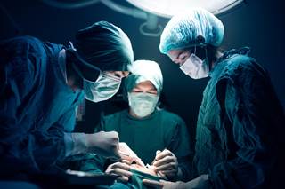 The pharmacokinetic/pharmacodynamic approach provides valuable data in preventing and treating SSTIs in the obese population. The pharmacokinetic/pharmacodynamic approach provides valuable data in preventing and treating SSTIs in the obese population.