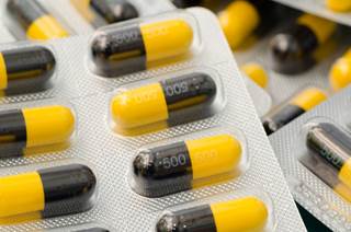 Nonclinical factors are a major driver in antibiotic prescribing habits across practices in children with community-acquired pneumonia. Nonclinical factors are a major driver in antibiotic prescribing habits across practices in children with community-acquired pneumonia.