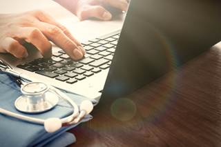 A doctor's reply to a negative online review can potentially result in exposure of personal medical information, resulting in a HIPAA violation. A doctor's reply to a negative online review can potentially result in exposure of personal medical information, resulting in a HIPAA violation.