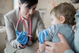 Overall, 48% of patients accepted influenza vaccination for their child if the clinician used a presumptive vs participatory initiation format. Overall, 48% of patients accepted influenza vaccination for their child if the clinician used a presumptive vs participatory initiation format.