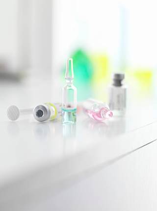 Hospira has not received any reports of adverse effects associated with the recalled lot, but any adverse effects should be reported to the FDA. Hospira has not received any reports of adverse effects associated with the recalled lot, but any adverse effects should be reported to the FDA.