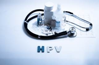 The Pap test alone and co-testing remained the dominant cervical cancer screening modalities recommended by providers, but >40% recommended primary HPV testing. The Pap test alone and co-testing remained the dominant cervical cancer screening modalities recommended by providers, but >40% recommended primary HPV testing.