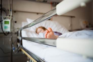 Pediatric End-Stage Liver Disease Score Underestimates Mortality Pediatric End-Stage Liver Disease Score Underestimates Mortality