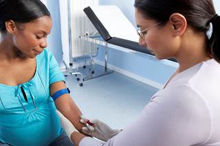 Universal screening for syphilis infection in pregnant women reduces the incidence of congenital syphilis. Universal screening for syphilis infection in pregnant women reduces the incidence of congenital syphilis.