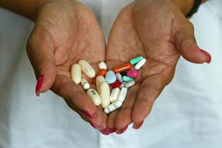 Investigators find switch to bictegravir may result in fewer drug-related adverse events. Investigators find switch to bictegravir may result in fewer drug-related adverse events.